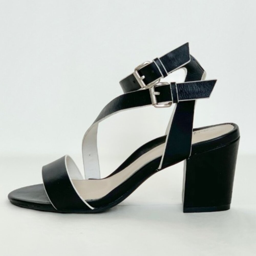 New, T TAHARI, "Pansy" "Advanced Comfort Technology" Heels - 10